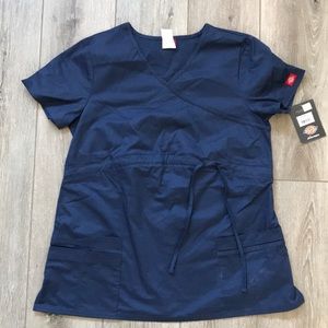 Dickie’s maternity scrub top